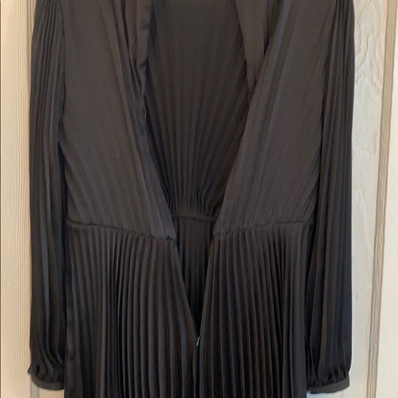 NWT A.L.C. Black Satin accordion pleated dress 8 - Picture 10 of 13